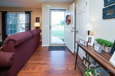 512 Clint Dr, Ada, OH 45810 photo 8