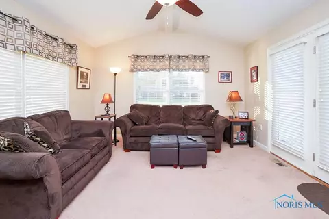 512 Clint Dr, Ada, OH 45810 photo 9