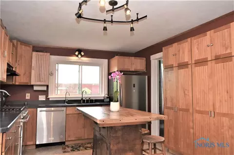 9795 Custar Rd, Custar, OH 43511 photo 14