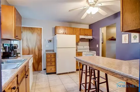 2324 Springmill Rd, Findlay, OH 45840 photo 7