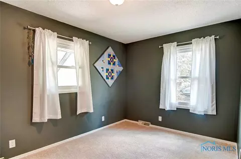 2324 Springmill Rd, Findlay, OH 45840 photo 12