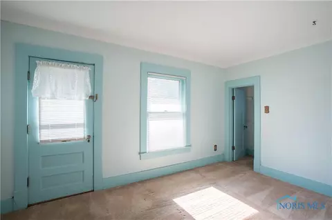 3920 Drexel Dr, Toledo, OH 43612 photo 17