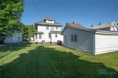 3920 Drexel Dr, Toledo, OH 43612 photo 31