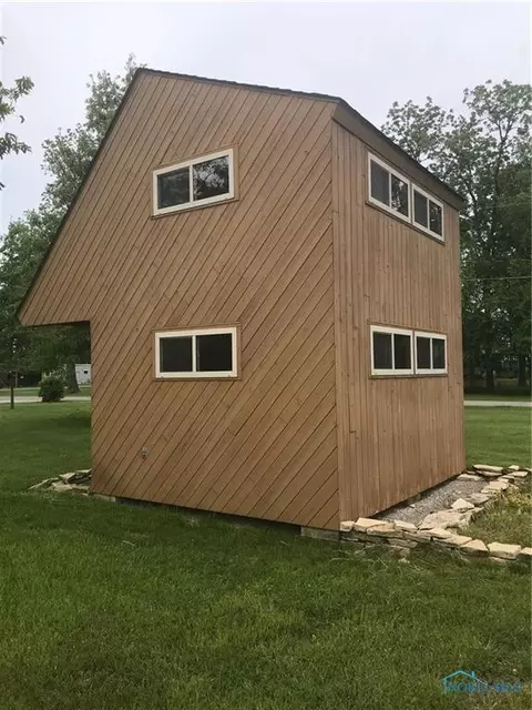 402 Sycamore St, Deshler, OH 43516 photo 32