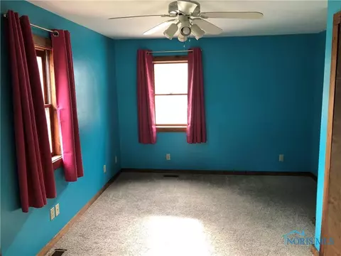 406 E Church St, West Unity, OH 43570 photo 17