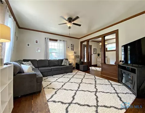 357 Hedges St, Tiffin, OH 44883 photo 9