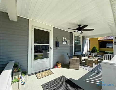 357 Hedges St, Tiffin, OH 44883 photo 4