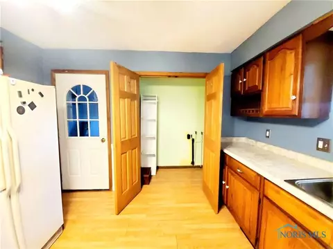 106 Elm St, Wayne, OH 43466 photo 17