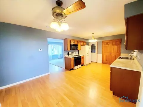 106 Elm St, Wayne, OH 43466 photo 14