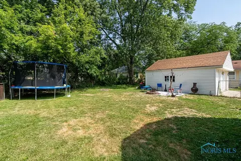 2007 Glenview Dr, Maumee, OH 43537 photo 35