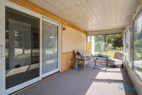 2007 Glenview Dr, Maumee, OH 43537 photo 7