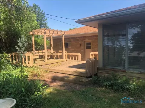 3512 Fleitz Dr, Oregon, OH 43616 photo 16