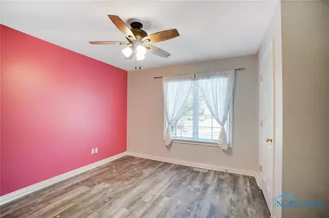 6844 Reflections Dr, Maumee, OH 43537 photo 25