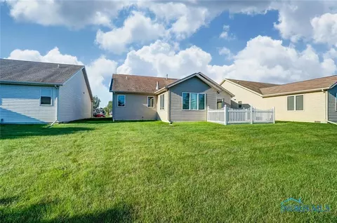 6844 Reflections Dr, Maumee, OH 43537 photo 30