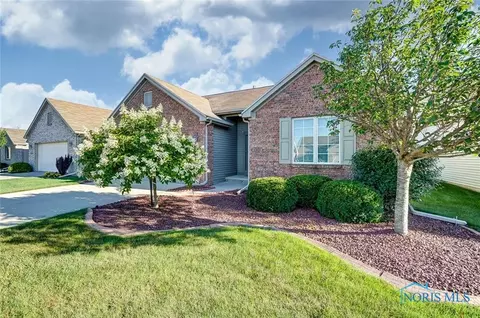 6844 Reflections Dr, Maumee, OH 43537 photo 1