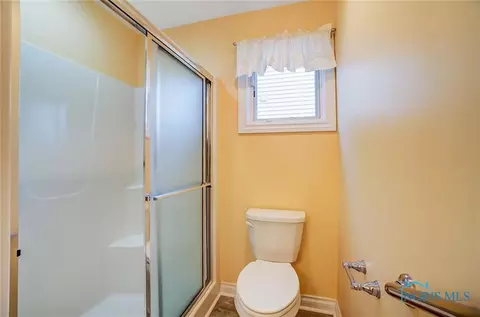 6844 Reflections Dr, Maumee, OH 43537 photo 24