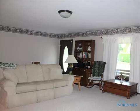 100 Spring St, Upper Sandusky, OH 43351 photo 8