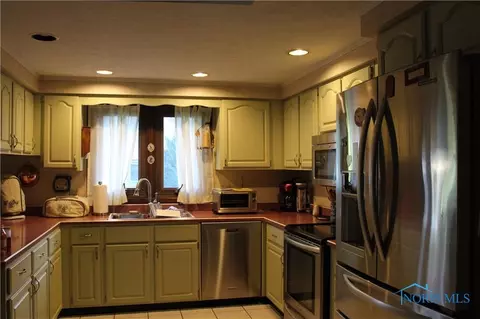 100 Spring St, Upper Sandusky, OH 43351 photo 15