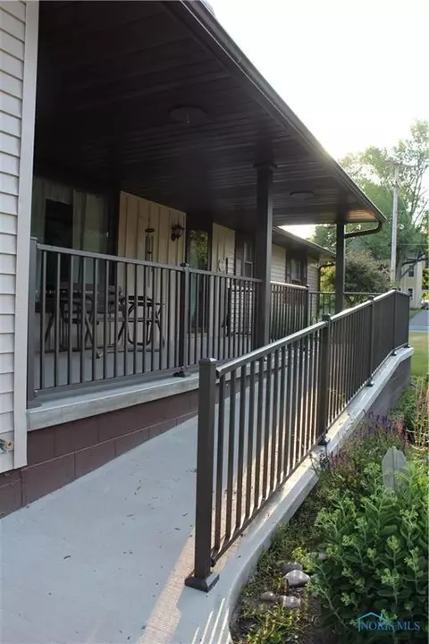 100 Spring St, Upper Sandusky, OH 43351 photo 7