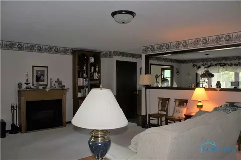 100 Spring St, Upper Sandusky, OH 43351 photo 10