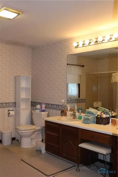 100 Spring St, Upper Sandusky, OH 43351 photo 18
