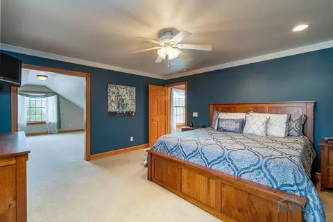 8967 White Eagle E, Sylvania, OH 43560 photo 16