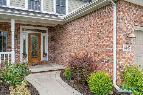 8967 White Eagle E, Sylvania, OH 43560 photo 2