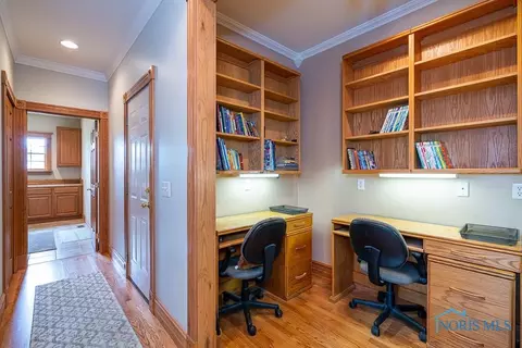 8967 White Eagle E, Sylvania, OH 43560 photo 13