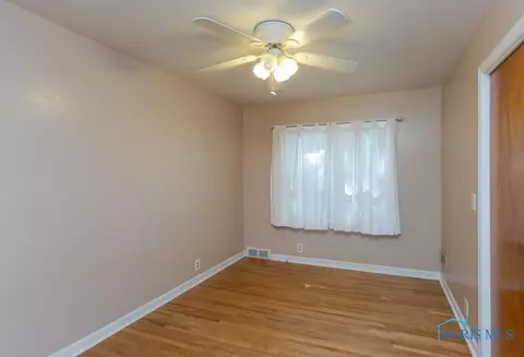 1065 Leith St, Maumee, OH 43537 photo 15