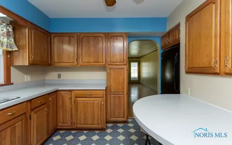 1065 Leith St, Maumee, OH 43537 photo 10