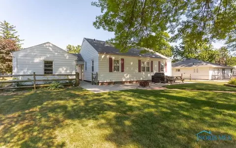 1065 Leith St, Maumee, OH 43537 photo 23