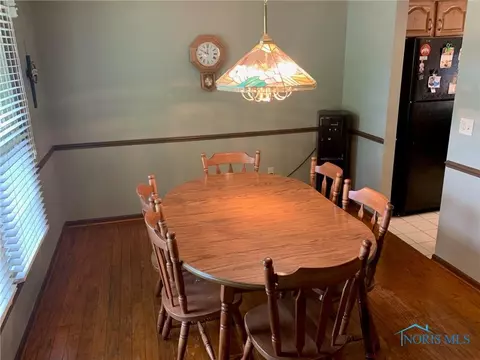 725 Wesley Ave, Bryan, OH 43506 photo 9