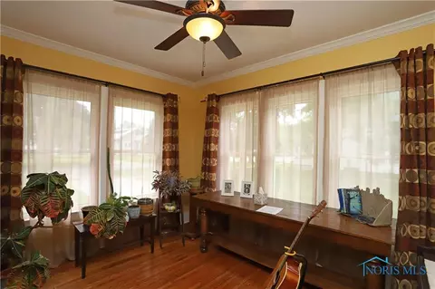 407 E John St, Maumee, OH 43537 photo 5