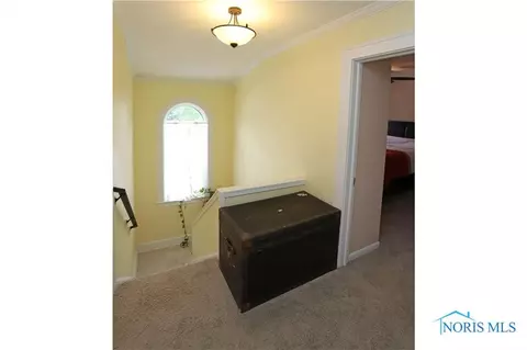 407 E John St, Maumee, OH 43537 photo 27