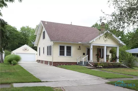 407 E John St, Maumee, OH 43537 photo 1
