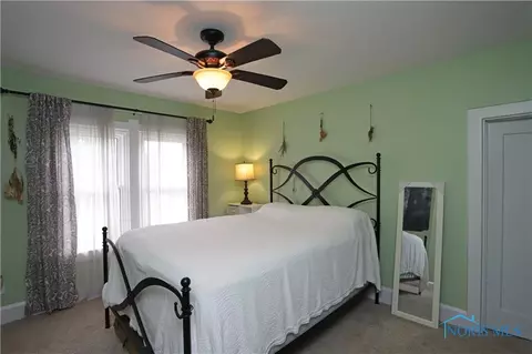 407 E John St, Maumee, OH 43537 photo 28