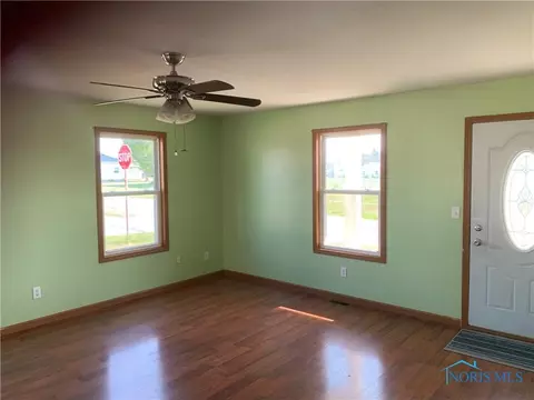 430 Washington St, Blakeslee, OH 43505 photo 5