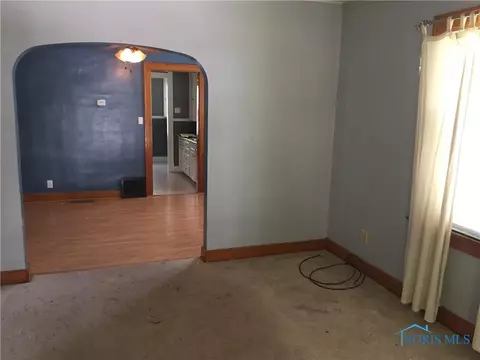 741 Wright Ave, Toledo, OH 43609 photo 4