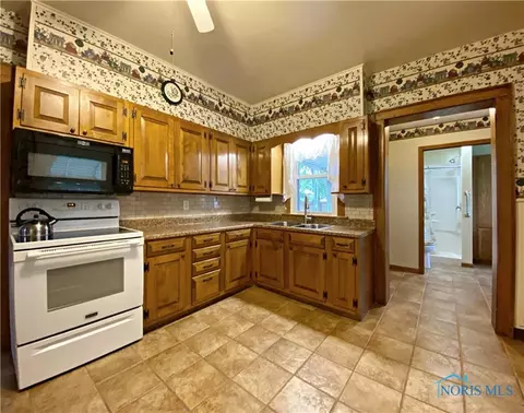 60 Walker St, Tiffin, OH 44883 photo 14