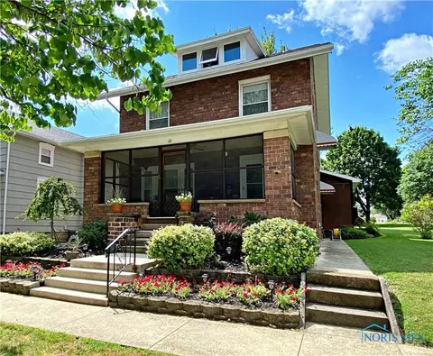 60 Walker St, Tiffin, OH 44883 photo 1