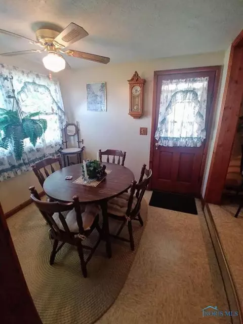 29 Main St, Leipsic, OH 45856 photo 3
