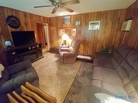 29 Main St, Leipsic, OH 45856 photo 14