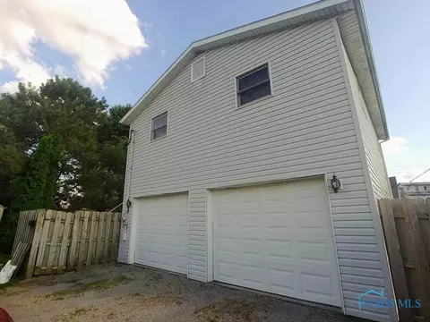 29 Main St, Leipsic, OH 45856 photo 17