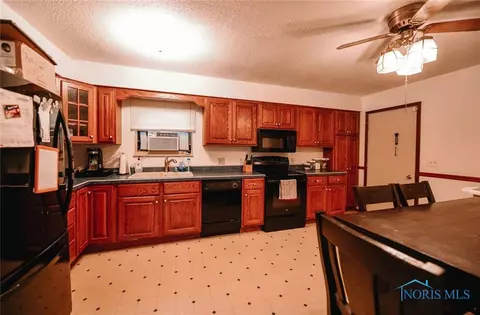 117 S Meadow Dr, Mccomb, OH 45858 photo 7