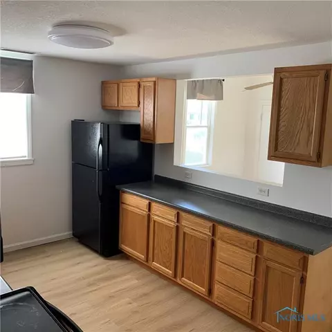 131 Edith Ave, Findlay, OH 45840 photo 6