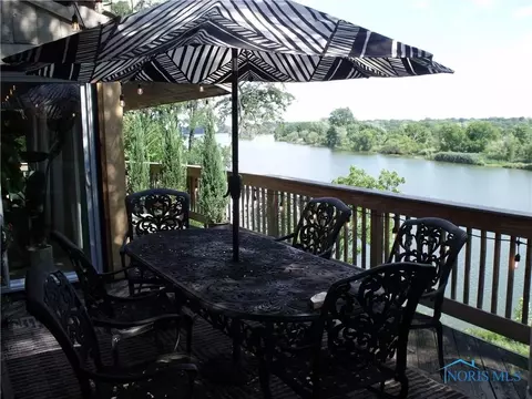 1000 River Rd, Maumee, OH 43537 photo 3