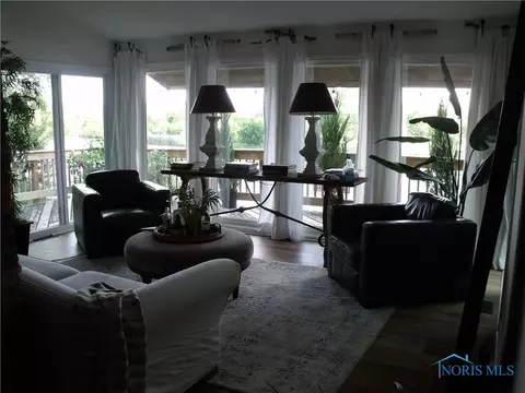 1000 River Rd, Maumee, OH 43537 photo 9