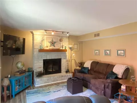 338 Connin St, Bryan, OH 43506 photo 5