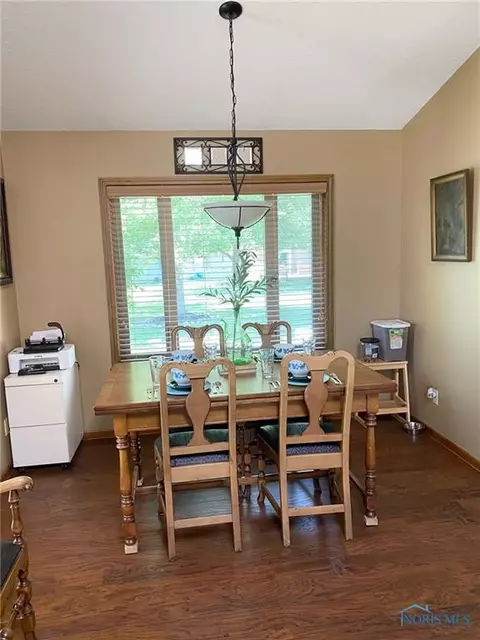 338 Connin St, Bryan, OH 43506 photo 4