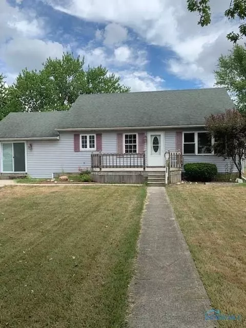 534 W Main St, Deshler, OH 43516 photo 1